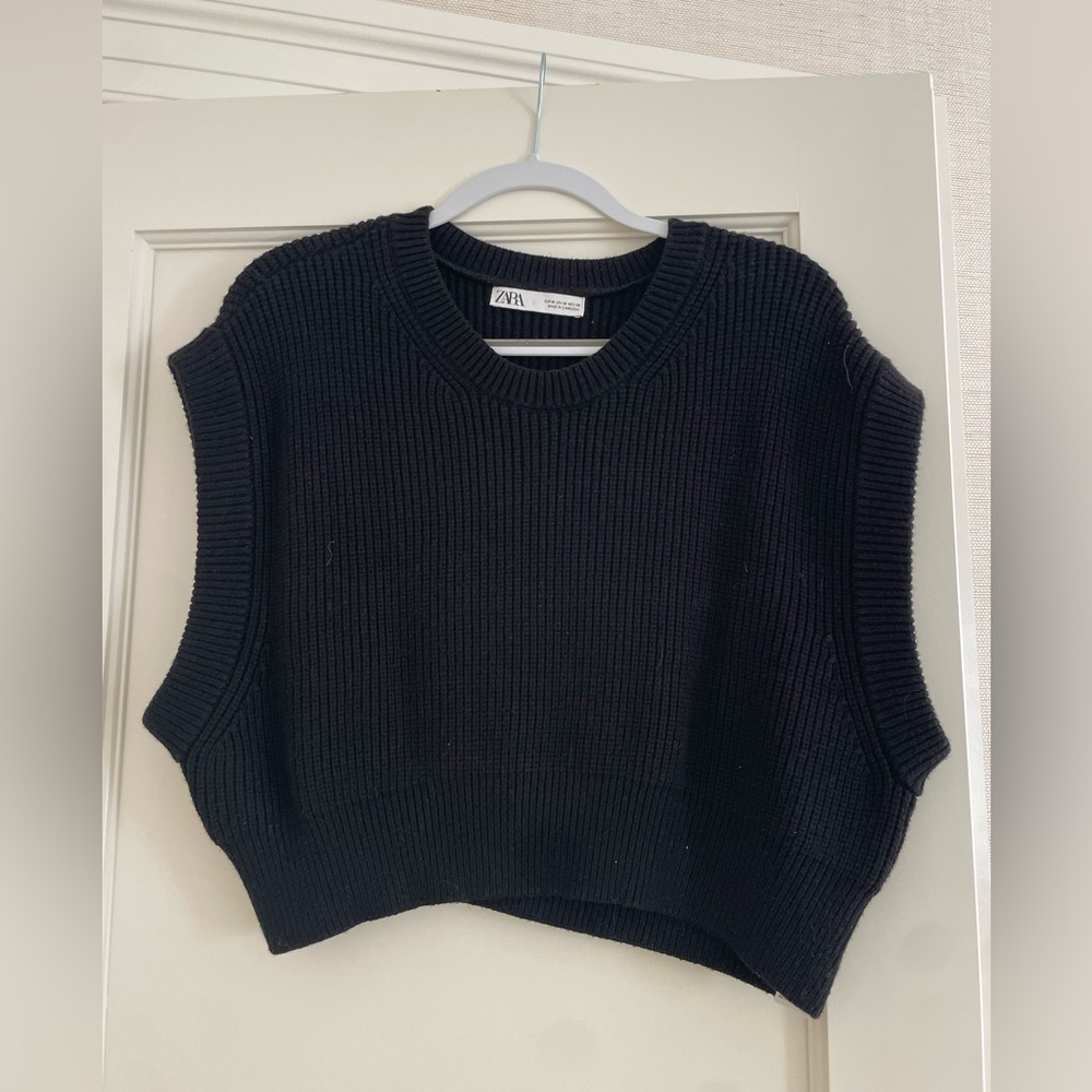 Zara Black Ribbed Knit Sweater Vest